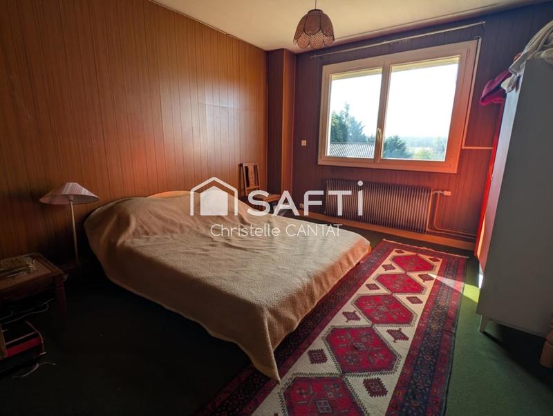 Maison - 140 m² - 7 pièces