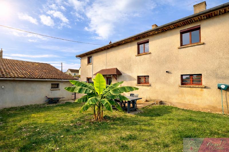 Maison - 287 m² - 10 pièces