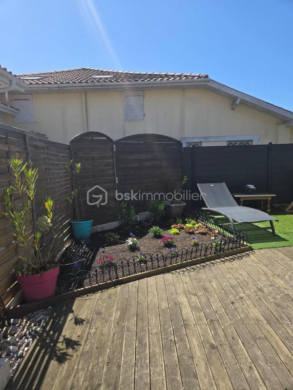 Maison - 95 m² - 4 pièces