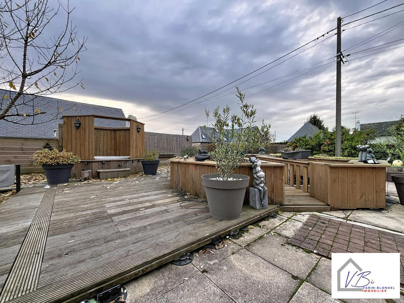 Maison - 82 m² - 5 pièces