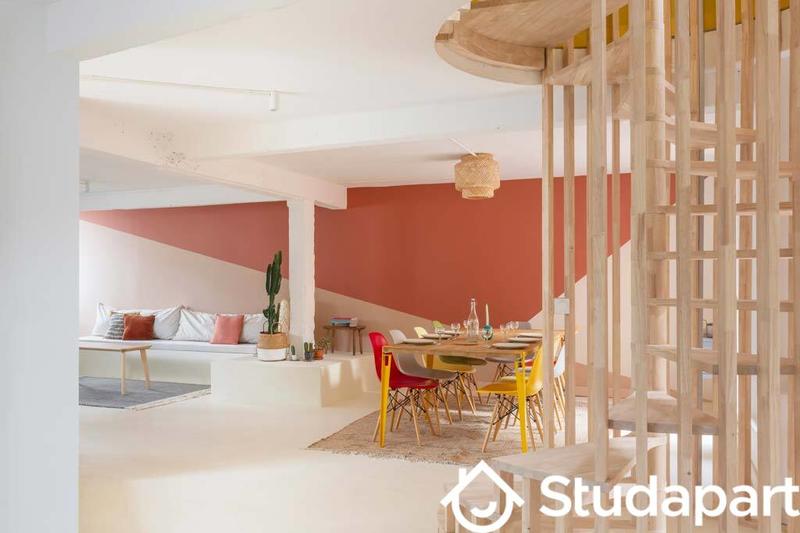 Chambre - 13 m² - 1 pièce