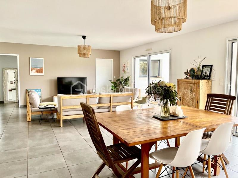 Maison - 134 m² - 5 pièces