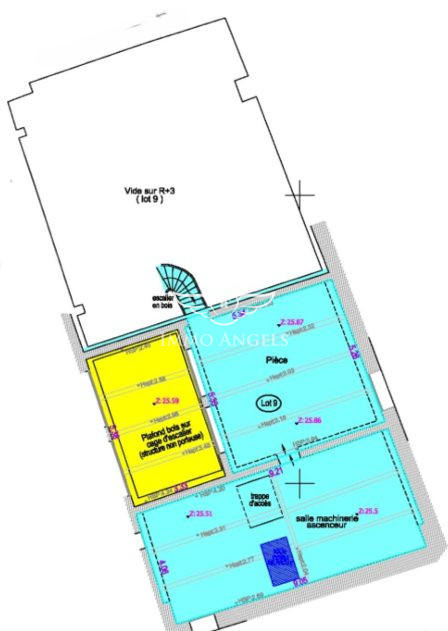 Maison ancienne - 401 m² - 9 pièces