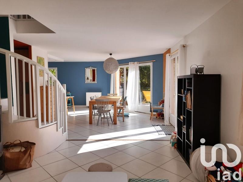 Maison - 133 m² - 5 pièces