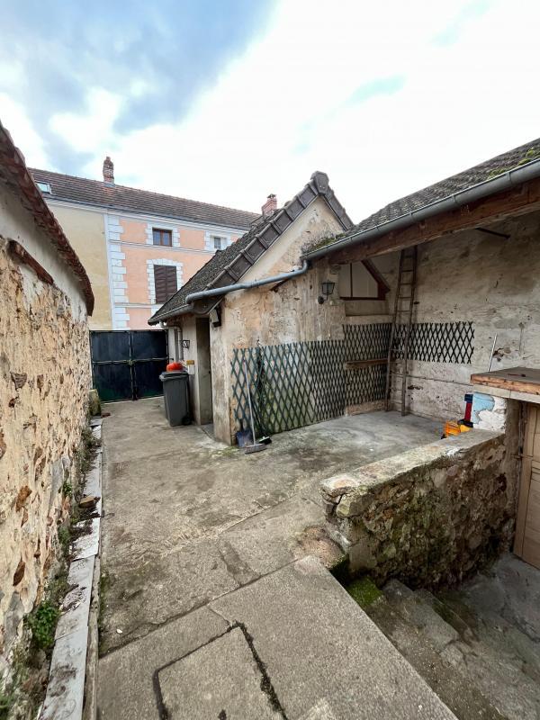 Maison - 90 m² - 3 pièces