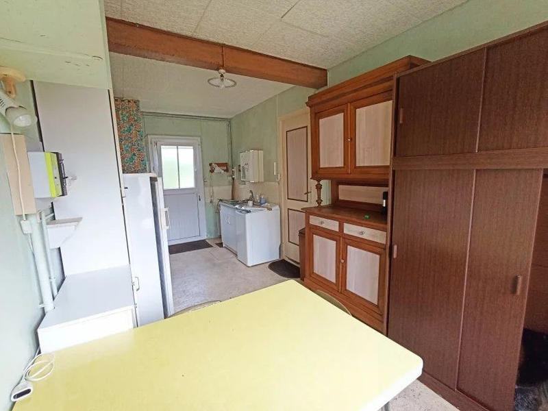 Maison - 93 m² - 5 pièces