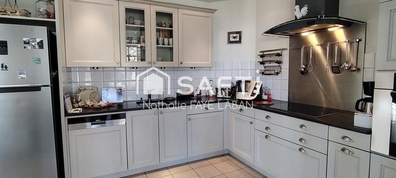 Maison de maîtres - 350 m² - 8 pièces