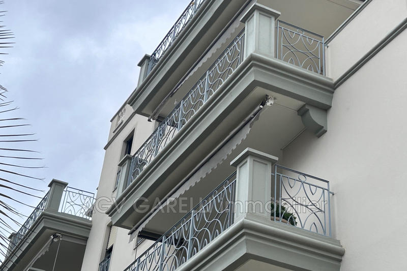 Appartement - 85 m² - 3 pièces