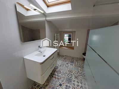 Maison - 90 m² - 3 pièces