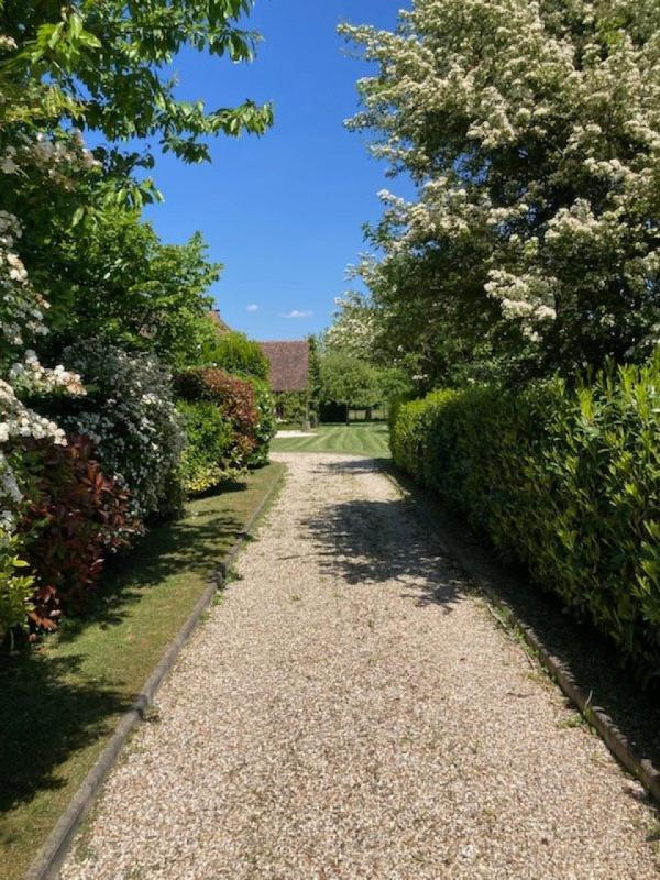 Maison - 250 m² - 9 pièces