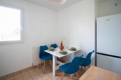 Chambre - 10 m² - 4 pièces