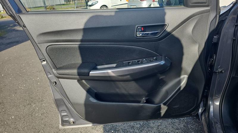 Suzuki Swift 1.2 Dualjet 83 Hybrid Pack