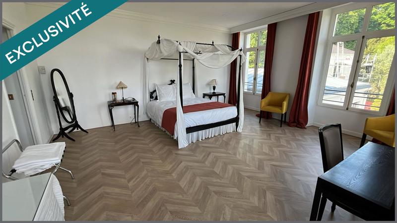 Château - 1 150 m² - 15 pièces