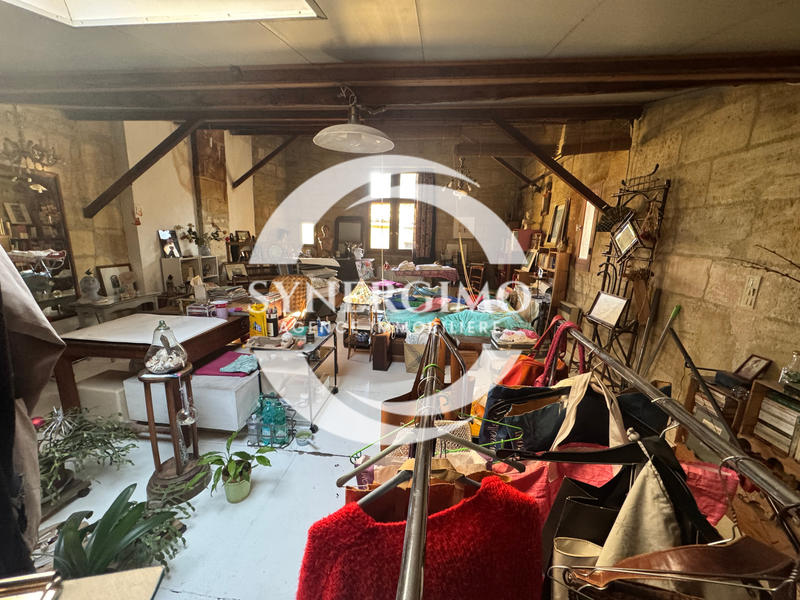 Appartement - 138 m² - 6 pièces