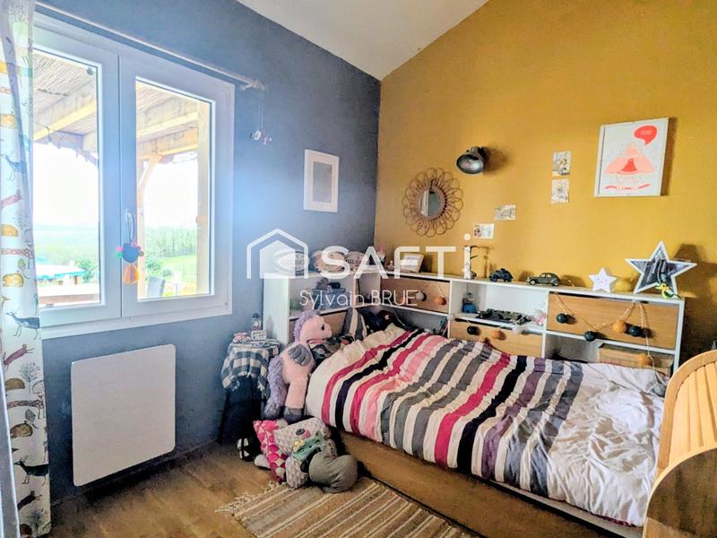 Maison - 140 m² - 5 pièces