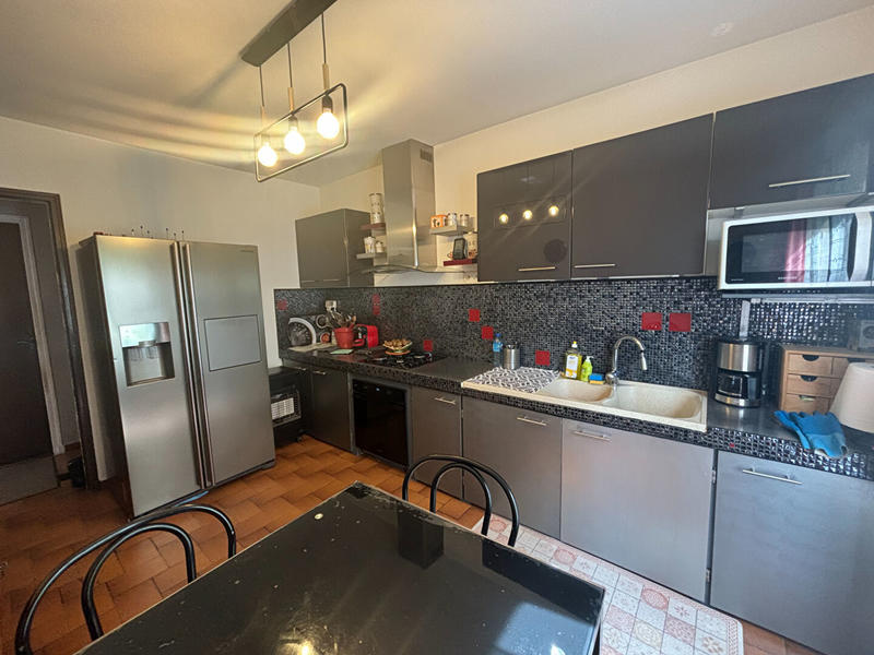 Maison - 376 m² - 4 pièces