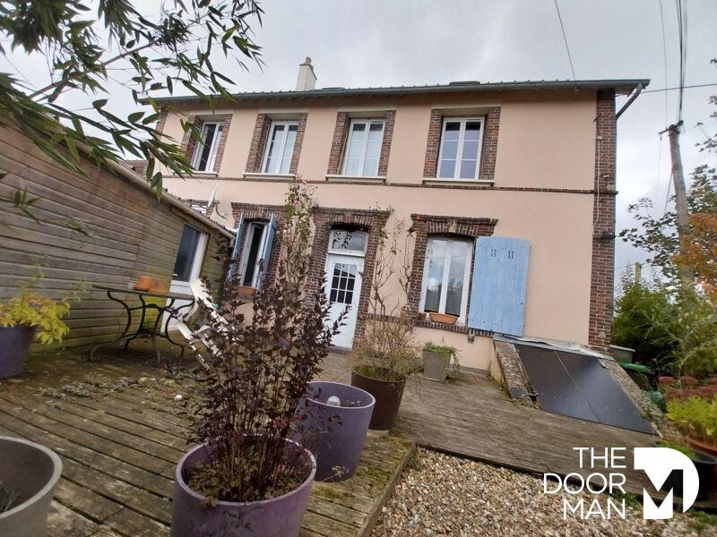 Maison - 130 m² - 6 pièces