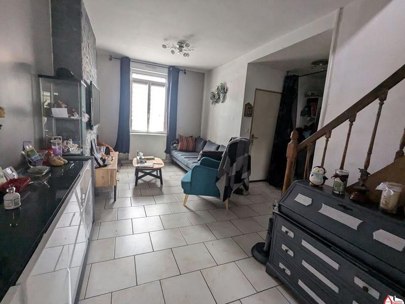Maison - 85 m² - 6 pièces