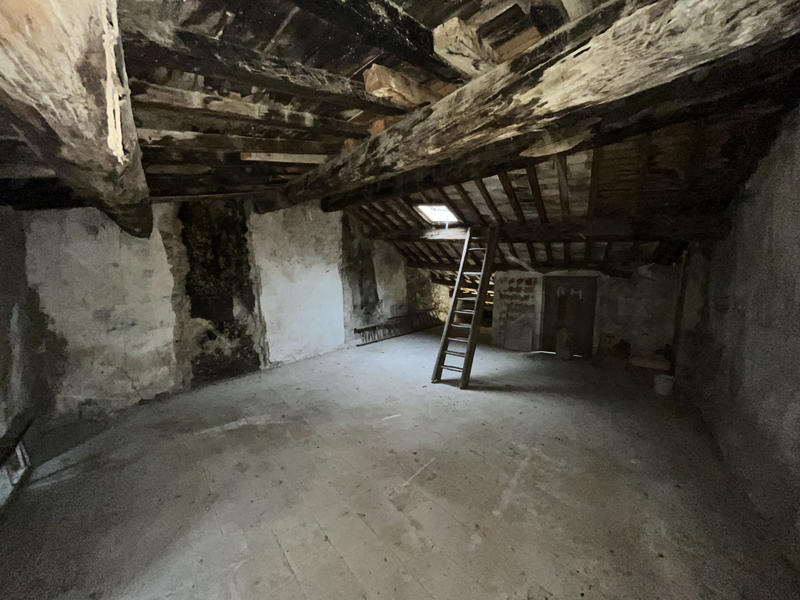 Maison de village - 195 m² - 7 pièces