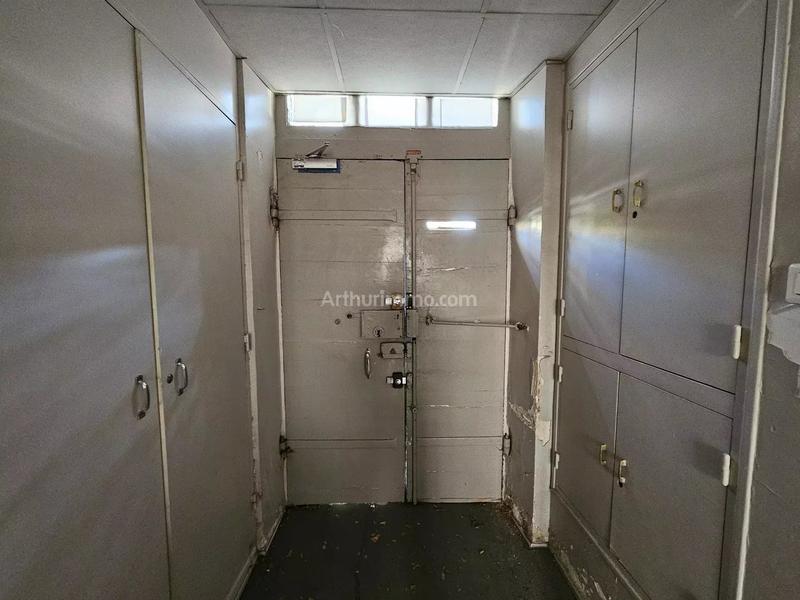 Immeuble - 260 m² - 10 pièces