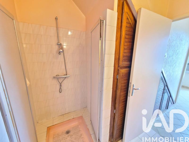 Maison - 96 m² - 3 pièces