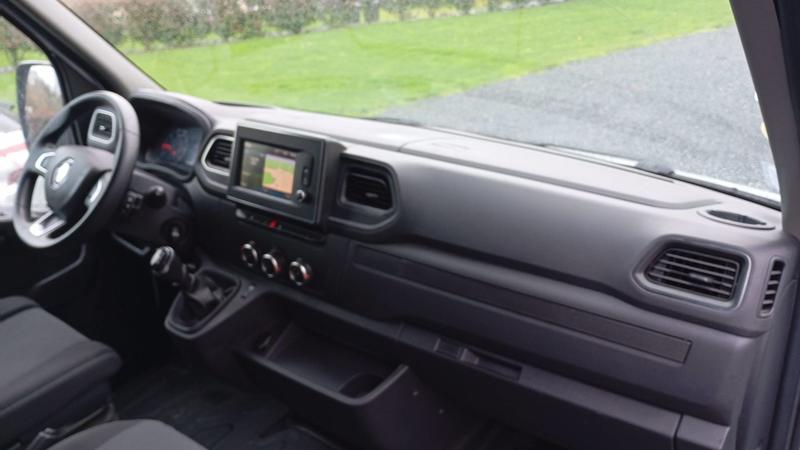 Renault Master Vu L2h2 III 2.3 dCi 135 Grand Confort