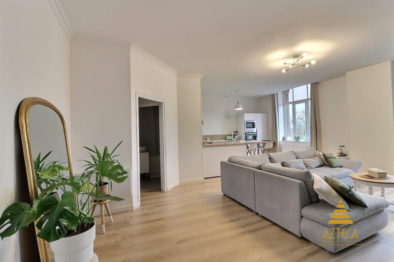 Appartement - 80 m² - 3 pièces