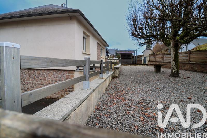 Maison - 170 m² - 9 pièces