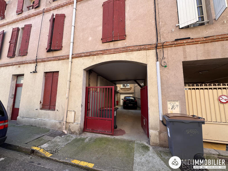 Parking / Garage - 40 m²