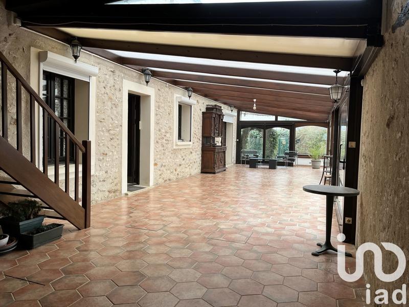 Maison de village - 280 m² - 7 pièces