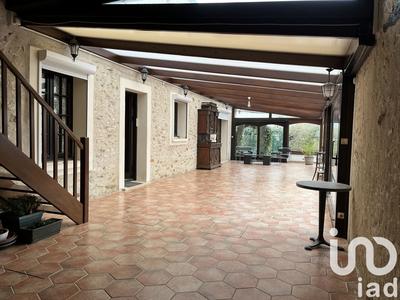 Maison de village - 280 m² - 7 pièces