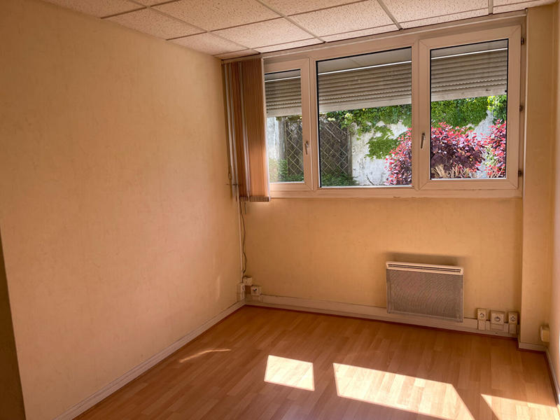 Local commercial - 206 m²