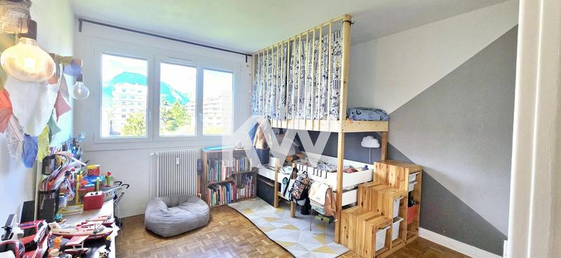 Appartement - 87 m² - 3 pièces