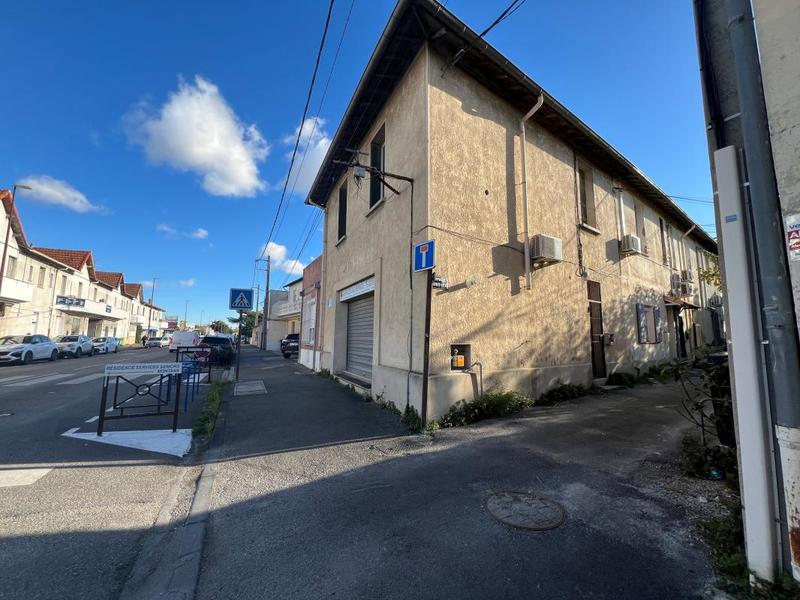 Maison - 90 m² - 3 pièces