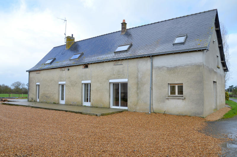 Maison - 227 m² - 8 pièces