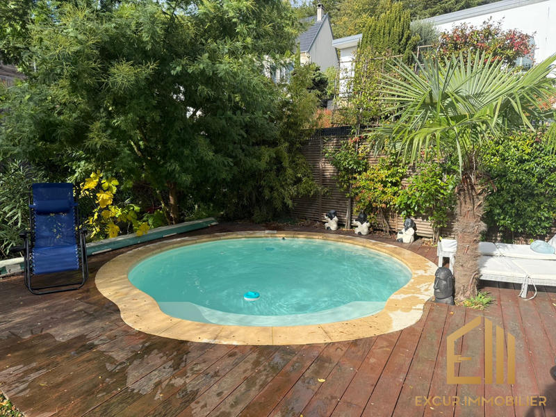 Maison - 140 m² - 8 pièces