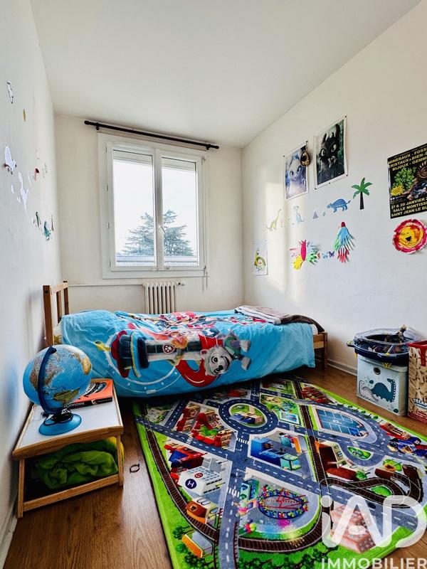 Appartement - 79 m² - 4 pièces