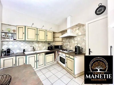 Maison traditionnelle - 135 m² - 7 pièces