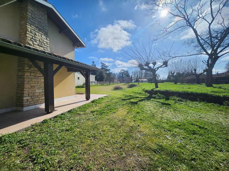 Propriété - 180 m² - 6 pièces