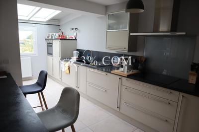 Maison - 141 m² - 6 pièces