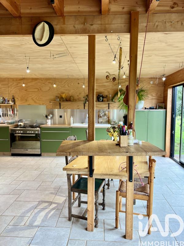 Maison - 110 m² - 5 pièces