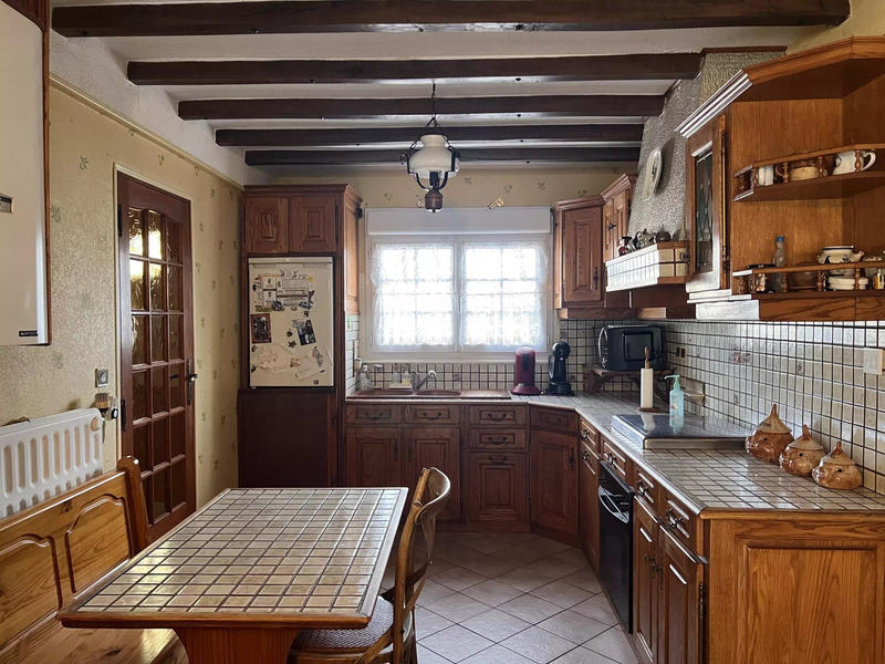 Maison - 92 m² - 5 pièces