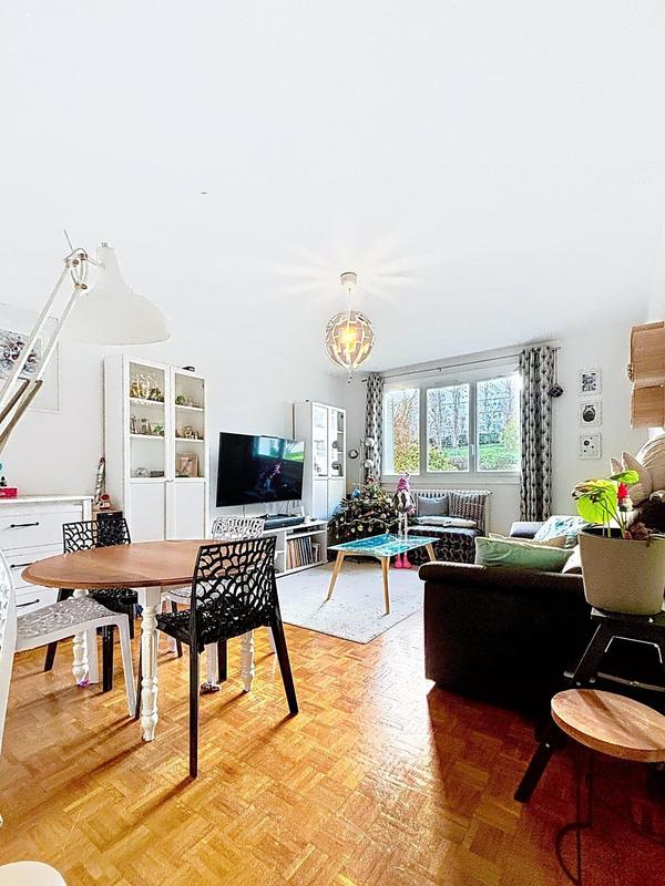 Appartement - 77 m² - 4 pièces