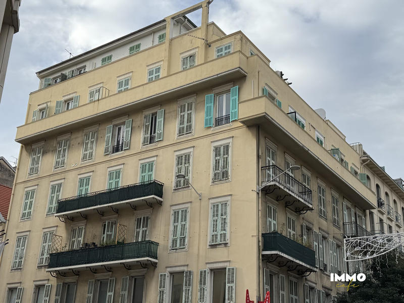 Appartement - 15 m² - 1 pièce