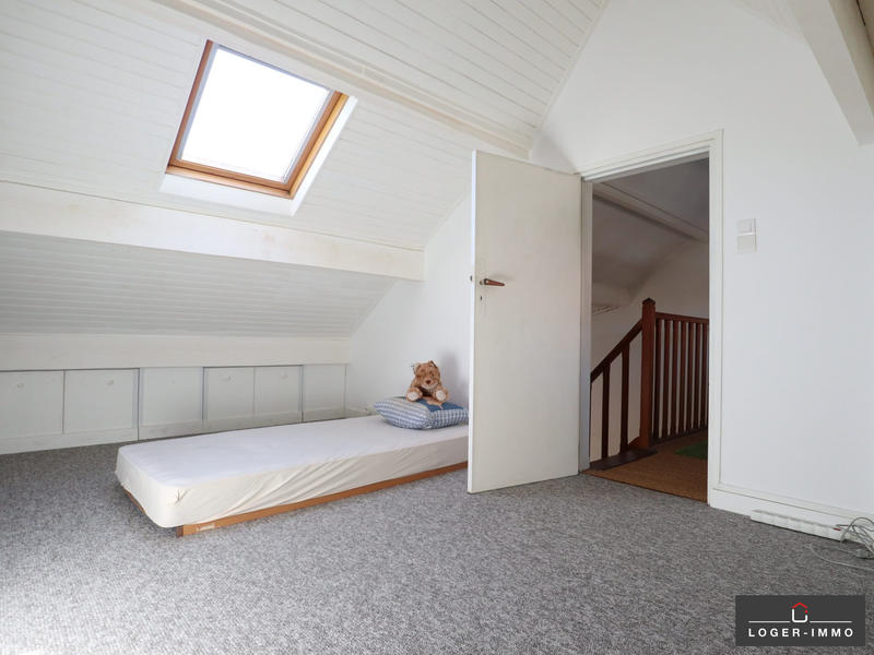 Maison - 148 m² - 8 pièces