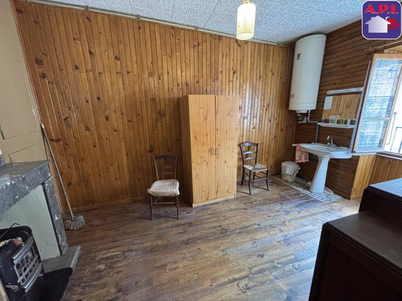 Maison - 177 m² - 8 pièces