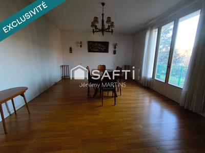 Maison - 90 m² - 4 pièces