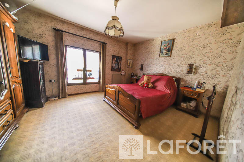 Maison - 130 m² - 6 pièces