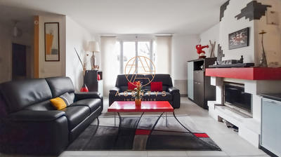 Maison - 175 m² - 8 pièces