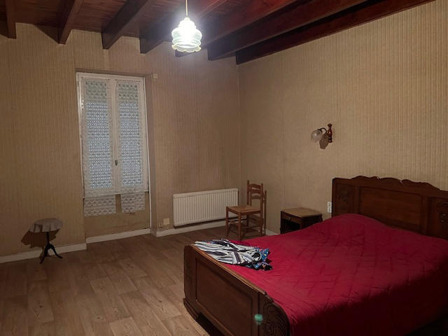 Maison - 92 m² - 4 pièces